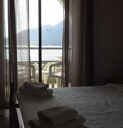 Kavoulakos 스카우테리언